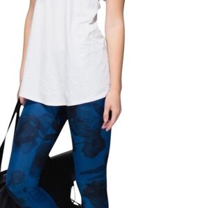 Lululemon Wunder Under crop leggings